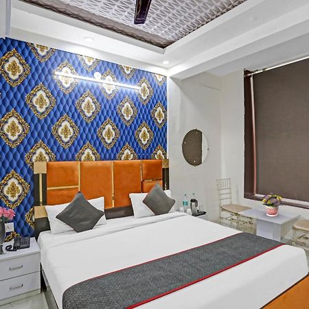 Hotel O Heritage Inn Noida Bagian luar foto
