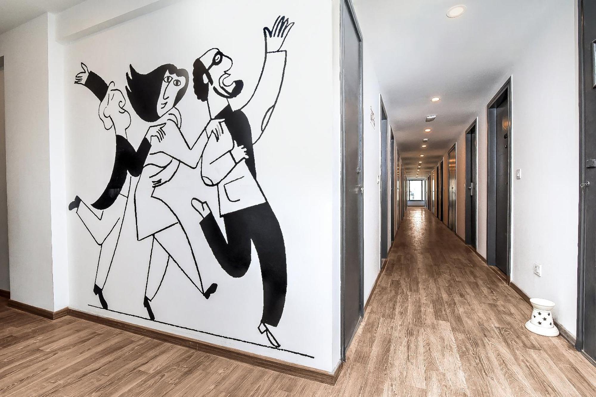 Hotel O Heritage Inn Noida Bagian luar foto