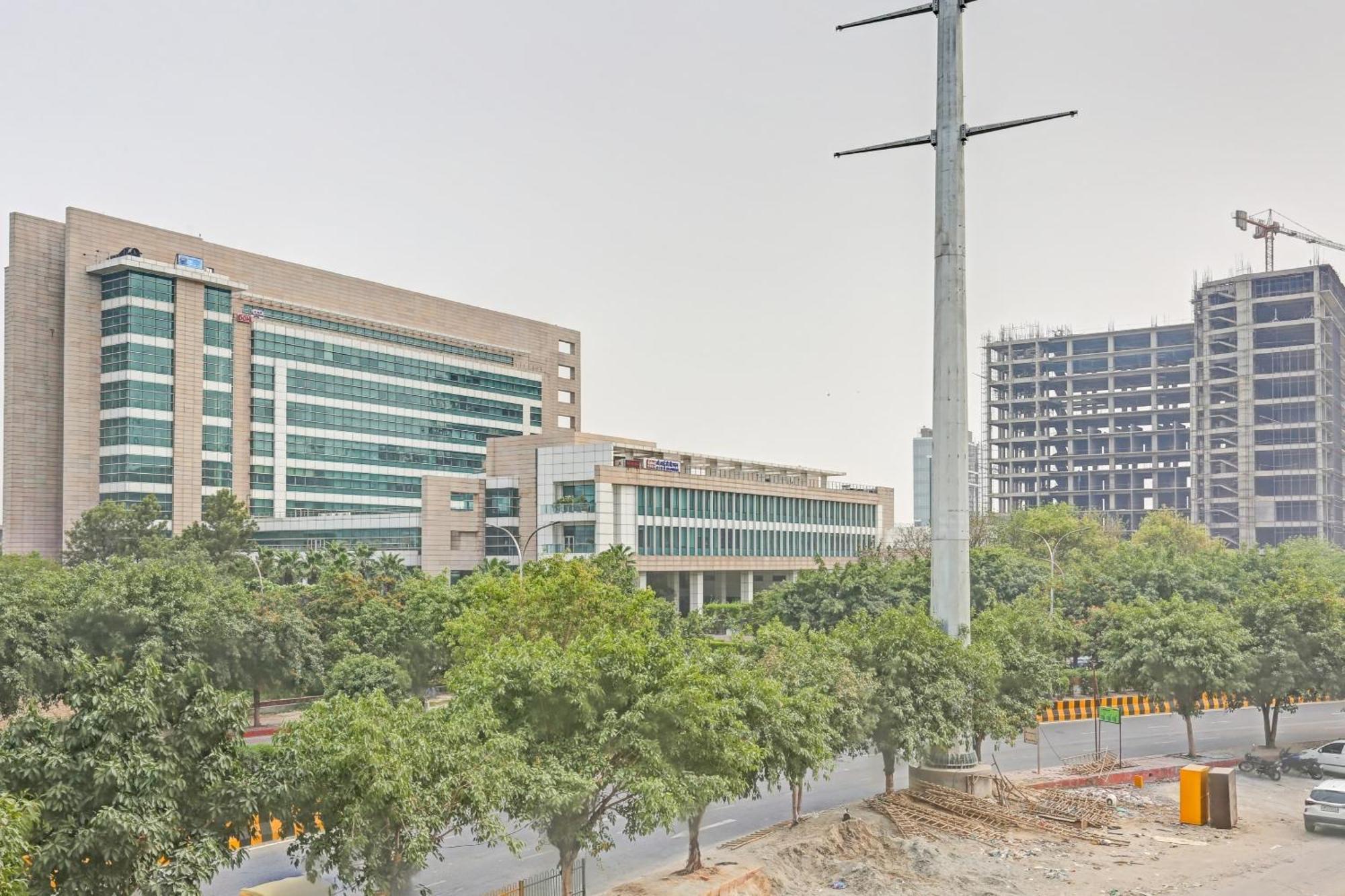 Hotel O Heritage Inn Noida Bagian luar foto