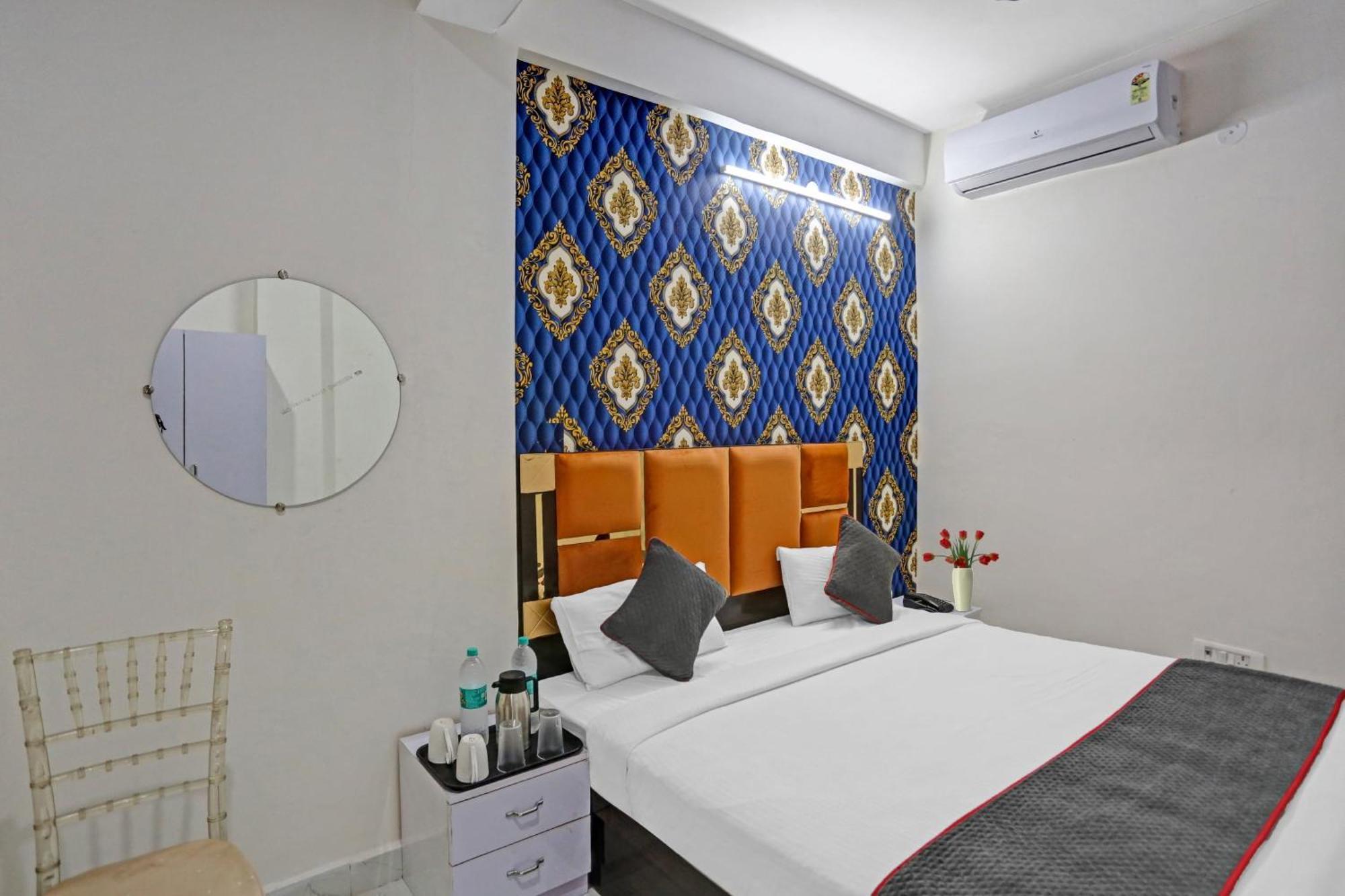 Hotel O Heritage Inn Noida Bagian luar foto