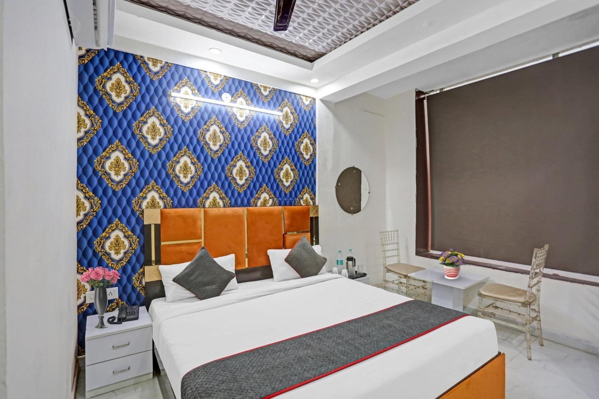 Hotel O Heritage Inn Noida Bagian luar foto