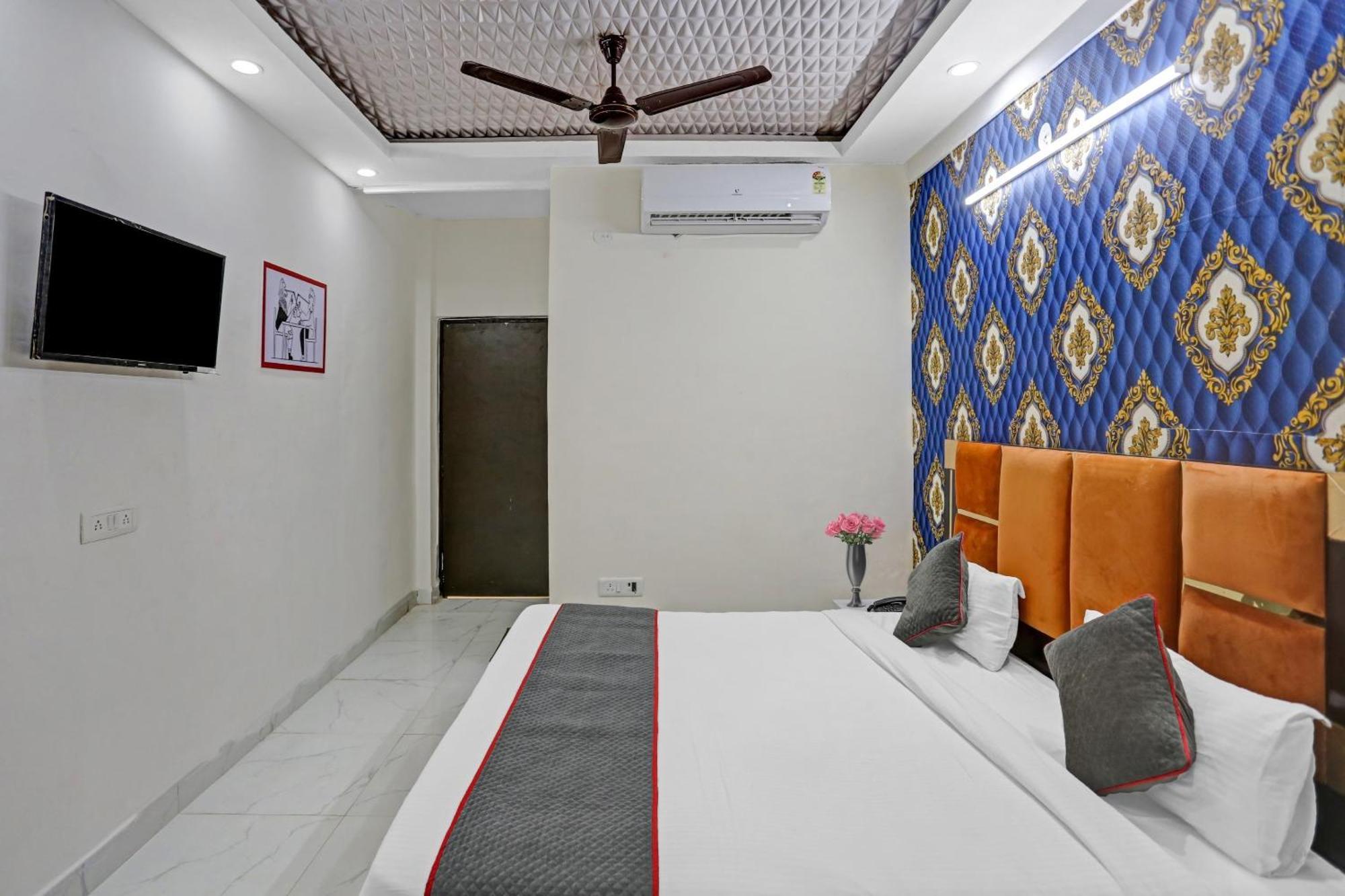 Hotel O Heritage Inn Noida Bagian luar foto